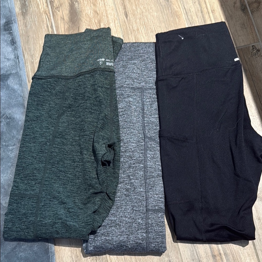 Aerie Medium Full Length Leggings with Pockets (three pairs)